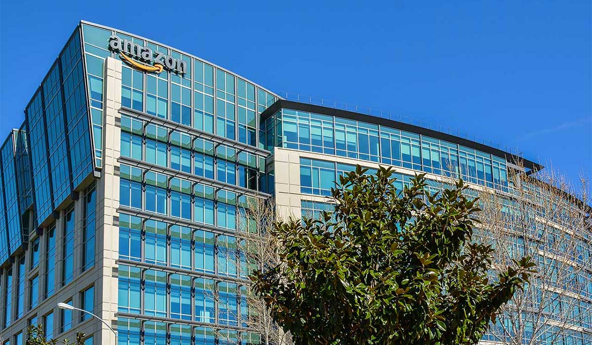 Configuring DynamoDB VPC Endpoints with AWS CloudFormation